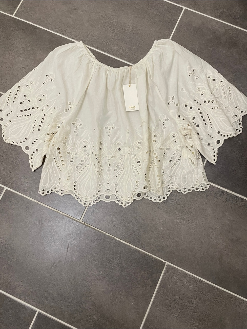 Dylan cut-out embroidery peasant top size XXL - Picture 3 of 9